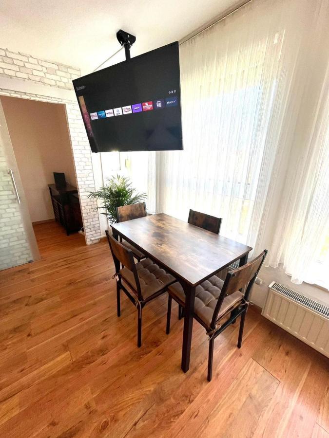 Apartment Im Stadtzentrum Mit W-Lan Home Sweet Home Fürth Eksteriør billede